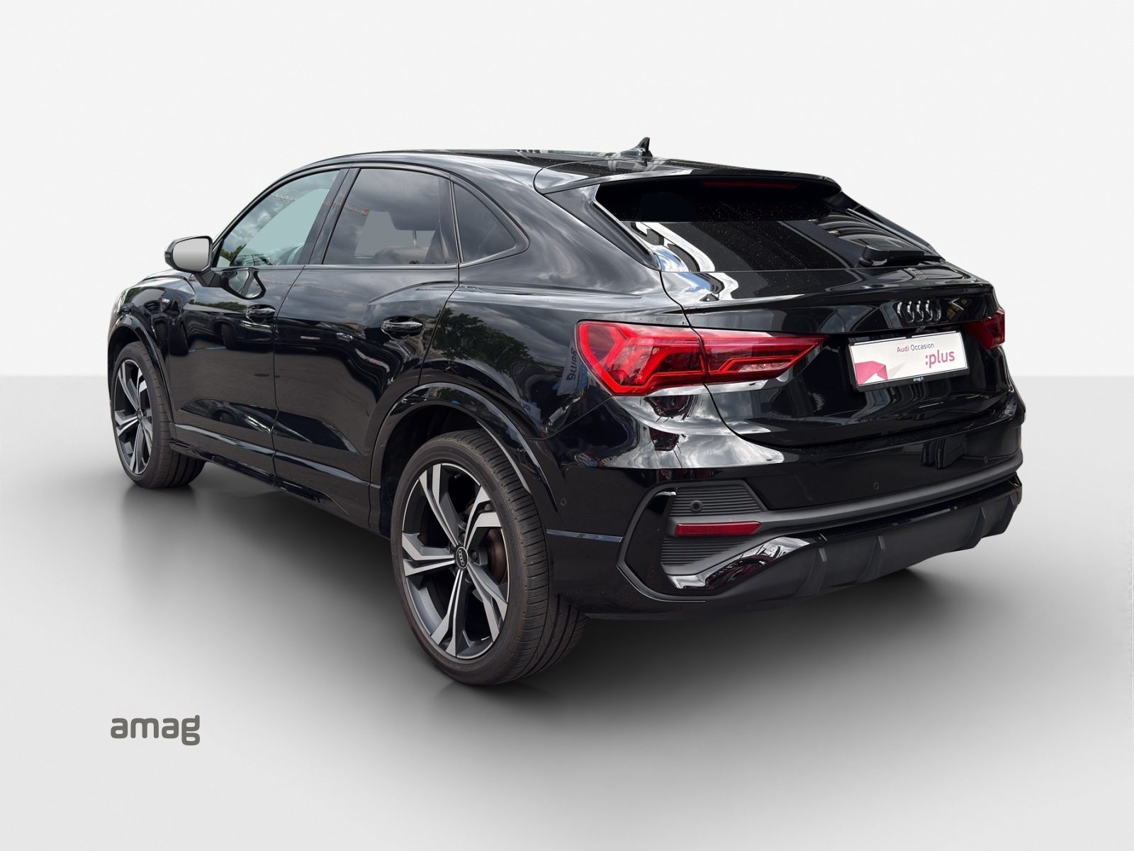 AUDI Q3 Sportback 35 TFSI S line Attraction, Essence, Occasion / Utilisé, Automatique - 3