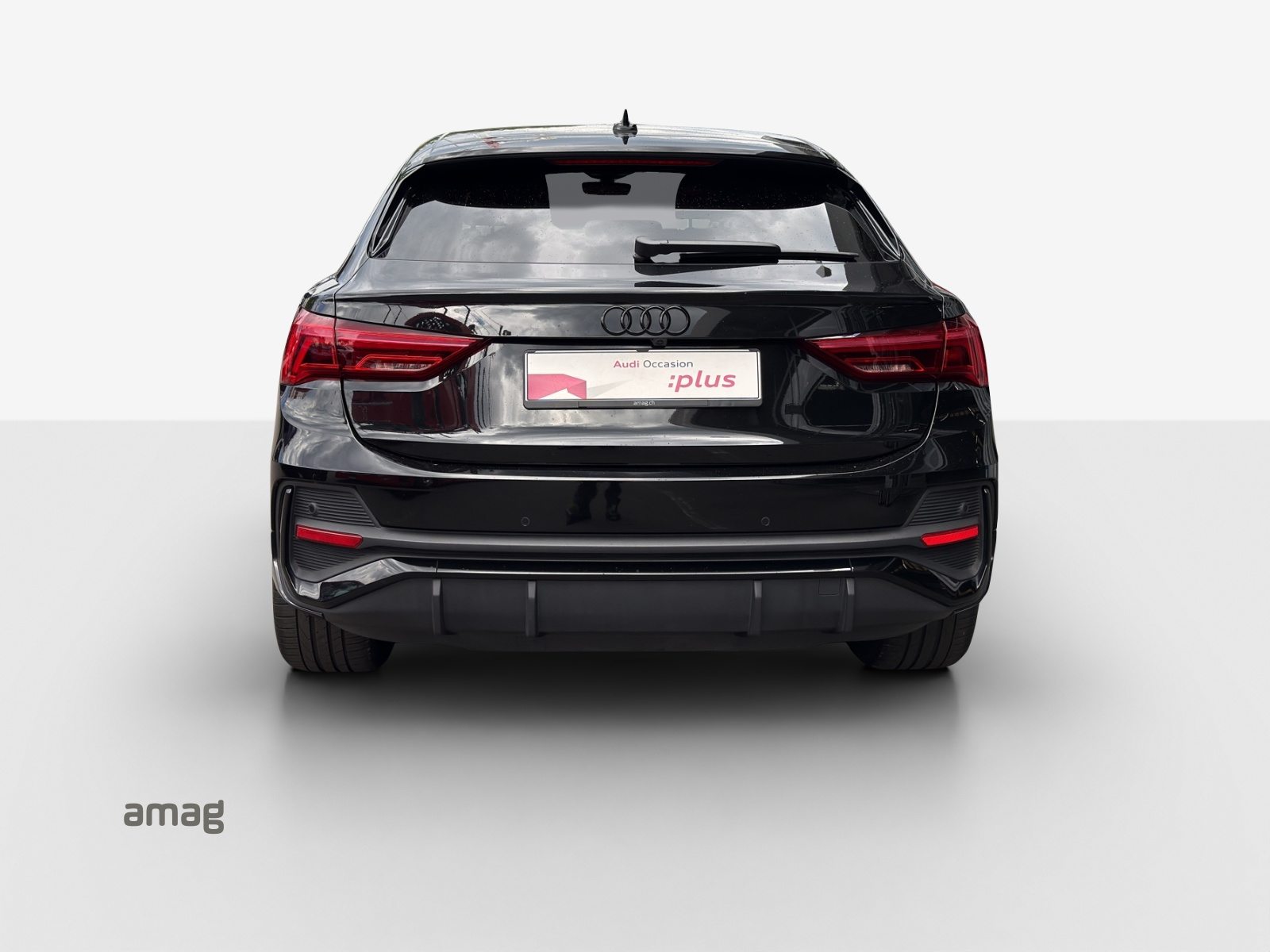 AUDI Q3 Sportback 35 TFSI S line Attraction, Essence, Occasion / Utilisé, Automatique - 4