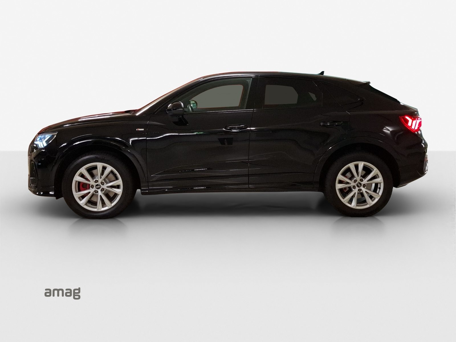 AUDI Q3 Sportback 45 TFSI S line, Benzin, Occasion / Gebraucht, Automatik - 2