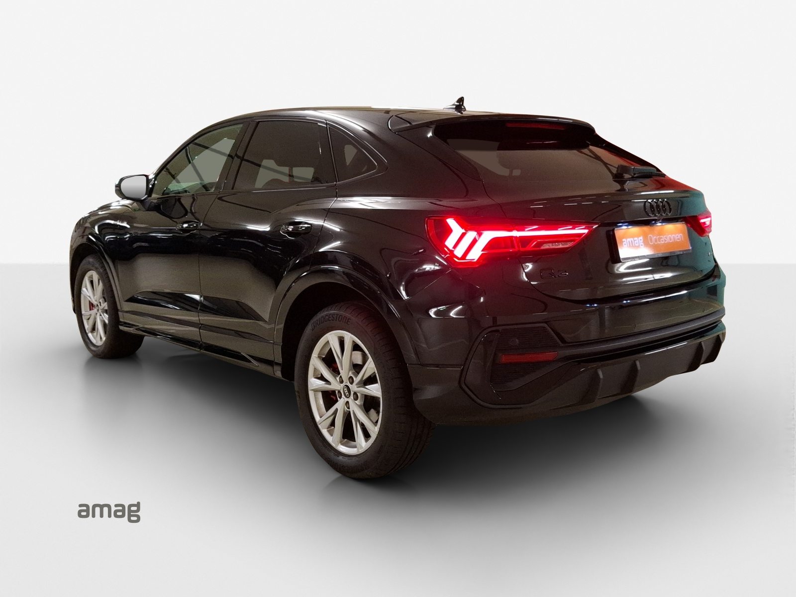 AUDI Q3 Sportback 45 TFSI S line, Benzin, Occasion / Gebraucht, Automatik - 3