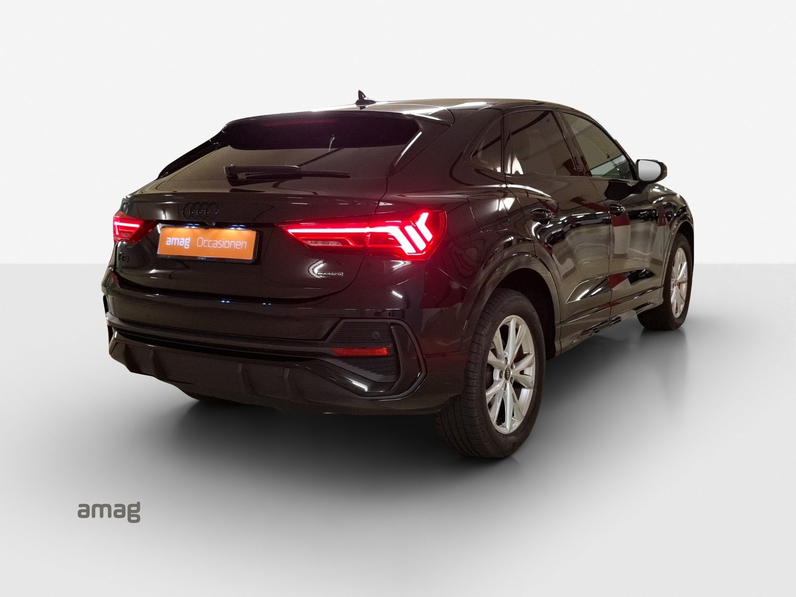 AUDI Q3 Sportback 45 TFSI S line, Benzin, Occasion / Gebraucht, Automatik - 5