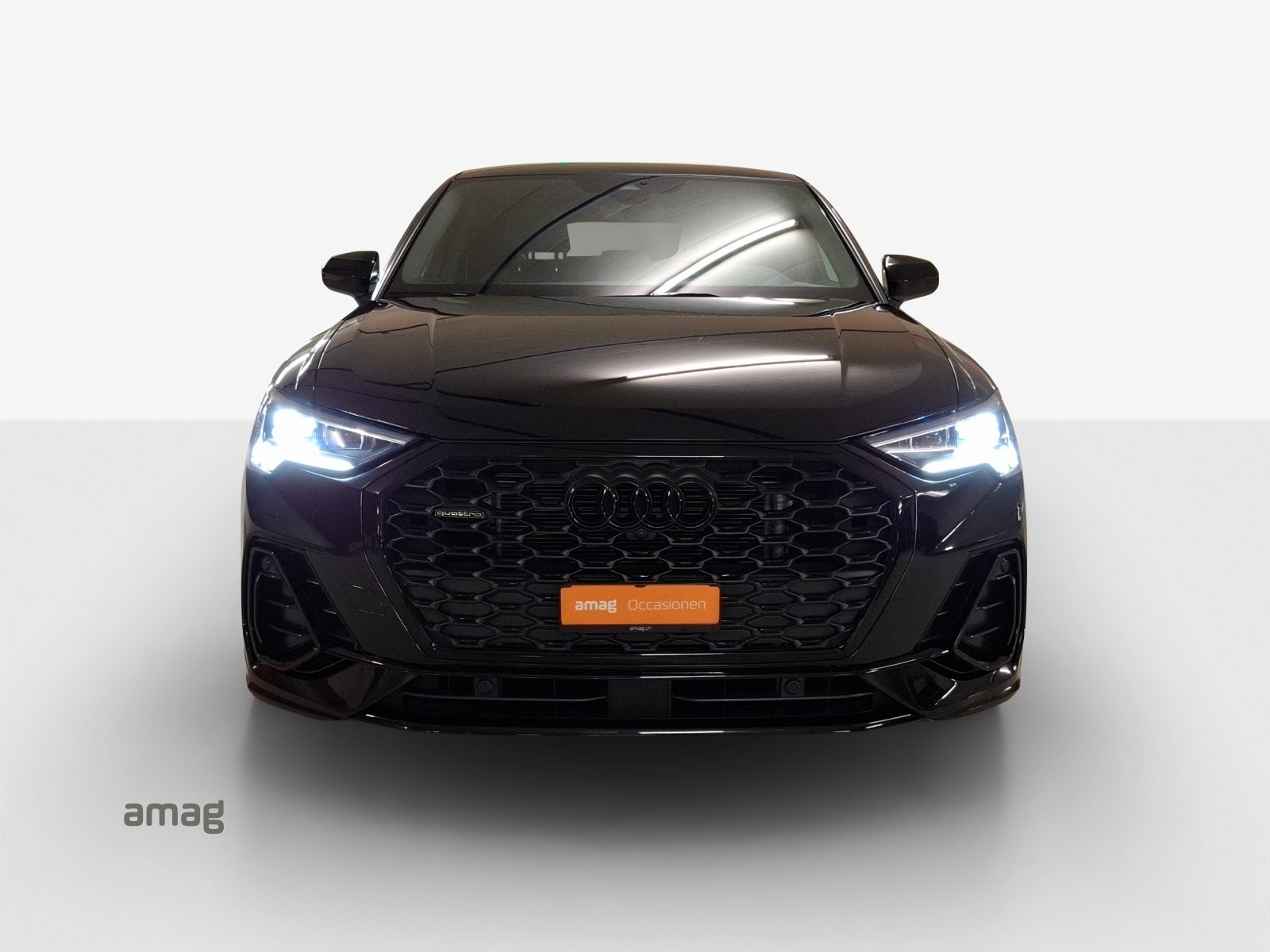 AUDI Q3 Sportback 45 TFSI S line, Benzin, Occasion / Gebraucht, Automatik - 7
