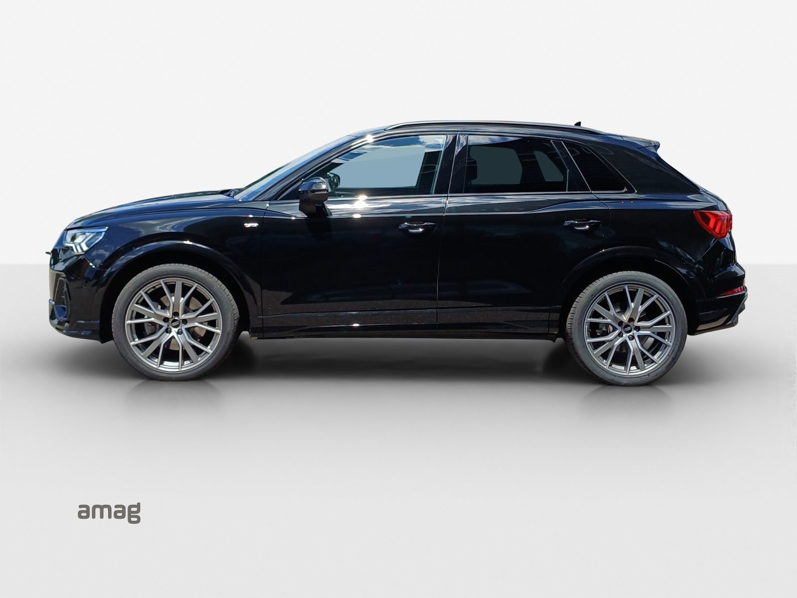 AUDI Q3 45 TFSI S line, Benzina, Occasioni / Usate, Automatico - 2