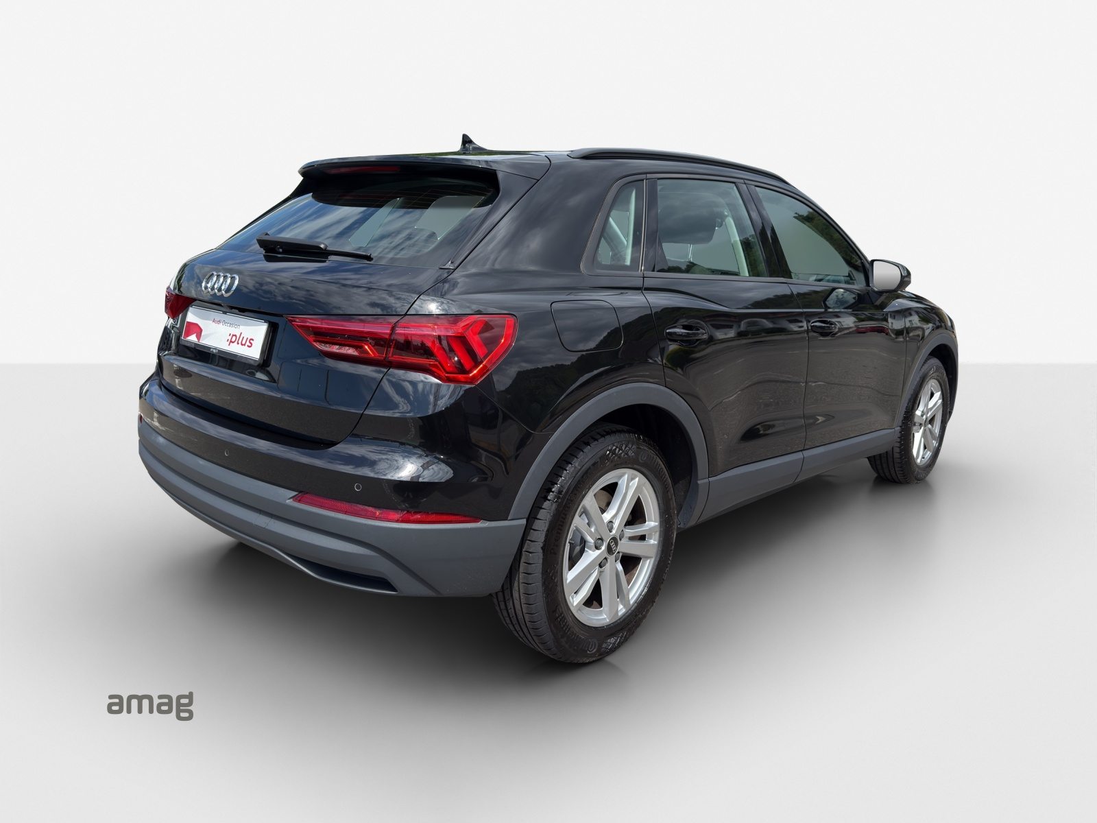 AUDI Q3 35 TFSI Attraction, Essence, Occasion / Utilisé, Automatique - 3
