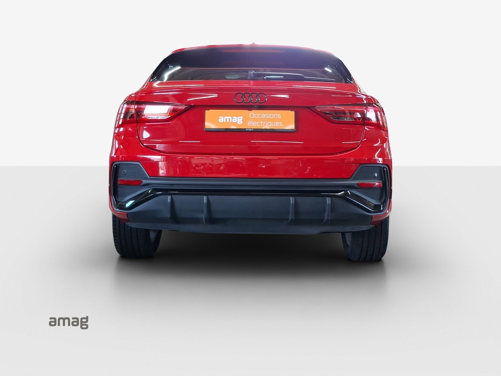 AUDI Q3 Sportback 45 TFSI e S line, Full-Hybrid Petrol/Electric, Second hand / Used, Automatic - 5