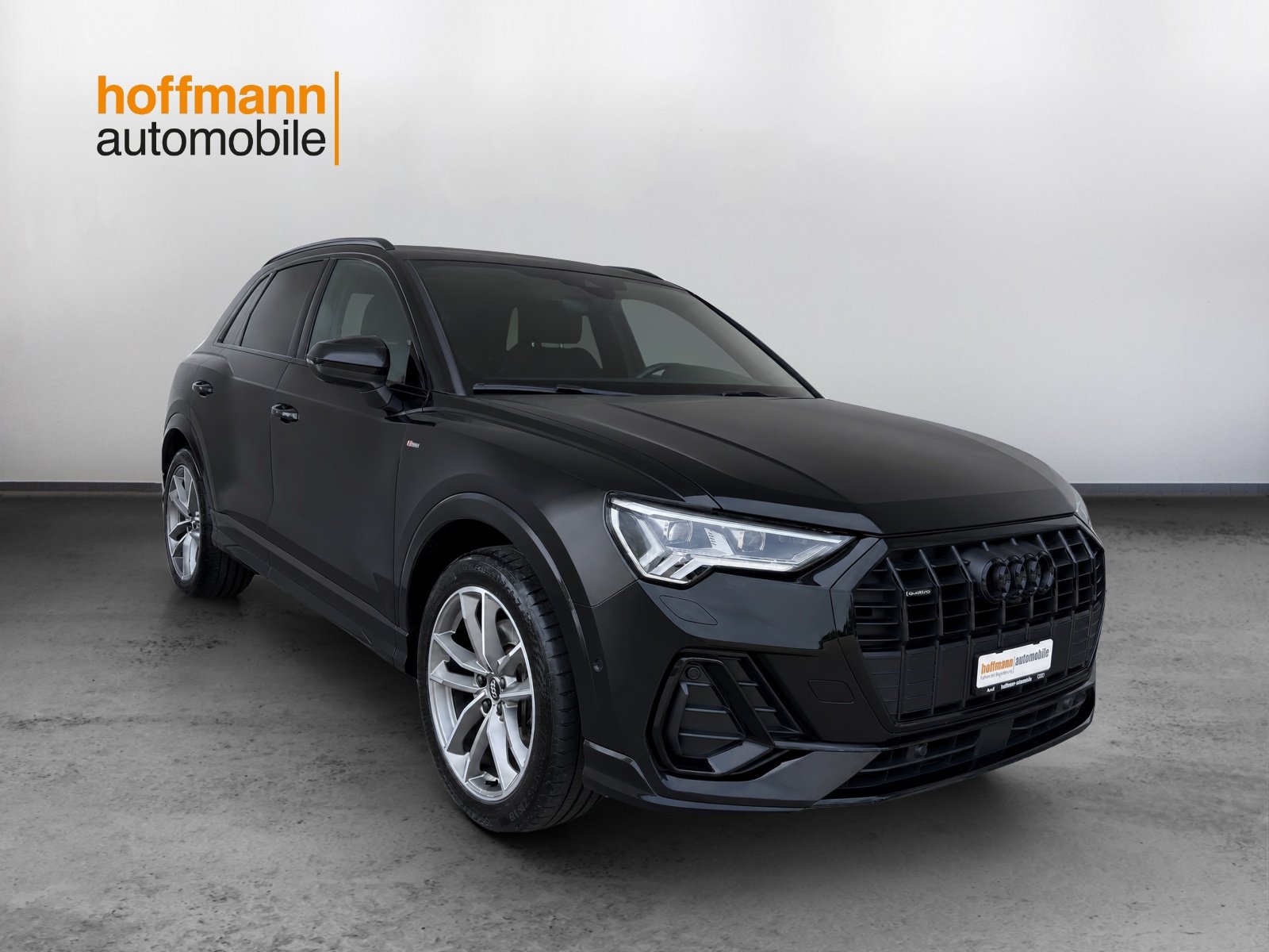 AUDI Q3 45 TFSI quattro S-tronic, Petrol, Second hand / Used, Automatic - 3