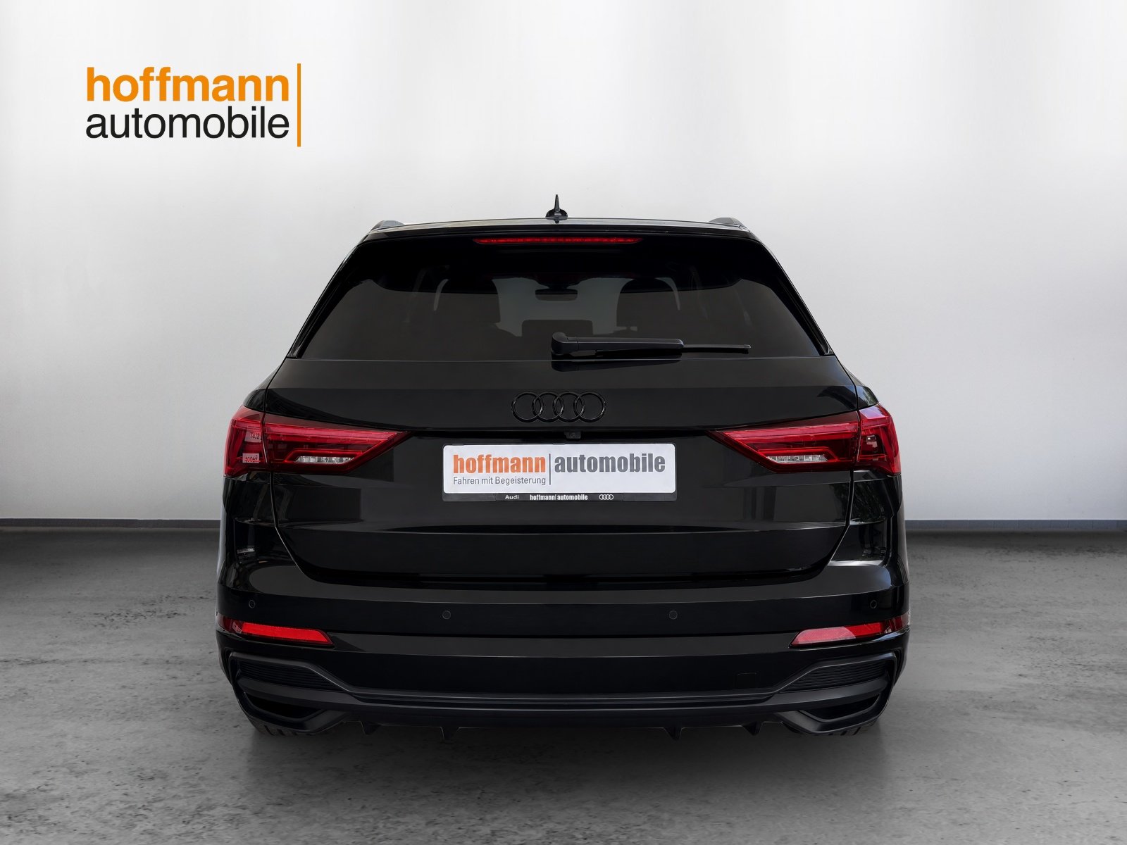 AUDI Q3 45 TFSI quattro S-tronic, Petrol, Second hand / Used, Automatic - 5