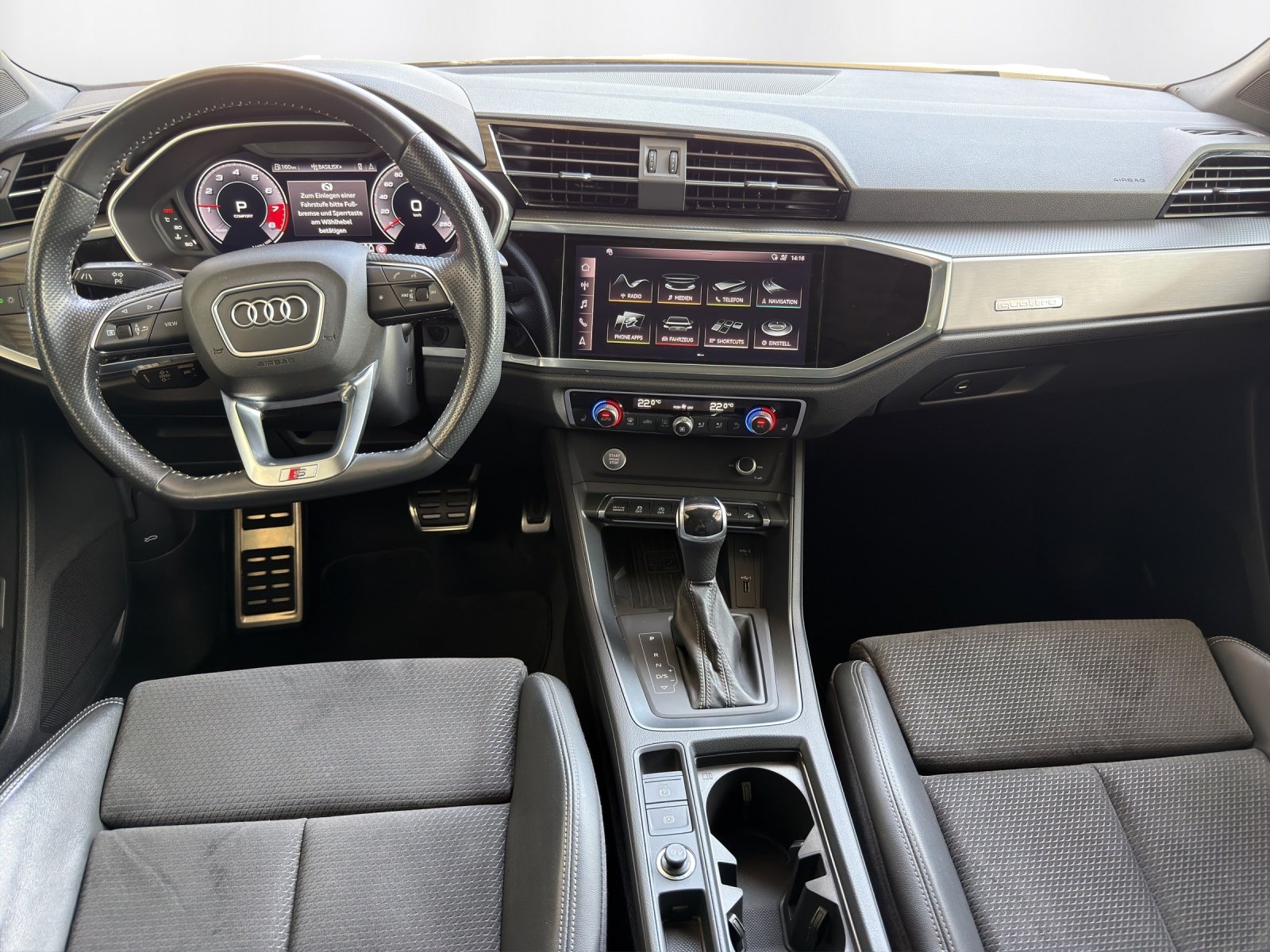 AUDI Q3 45 TFSI quattro S-tronic, Petrol, Second hand / Used, Automatic - 7