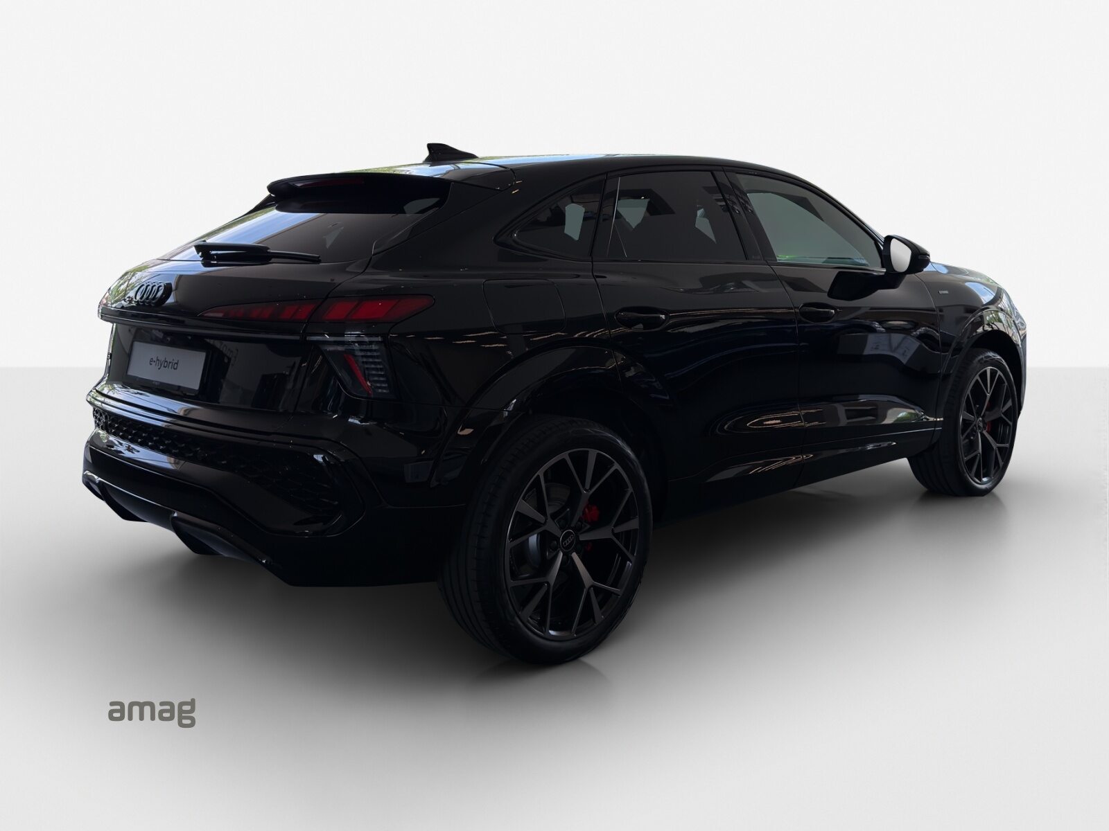 AUDI Q3 SB e-hybrid 200 kW, Full-Hybrid Petrol/Electric, Second hand / Used, Automatic - 5