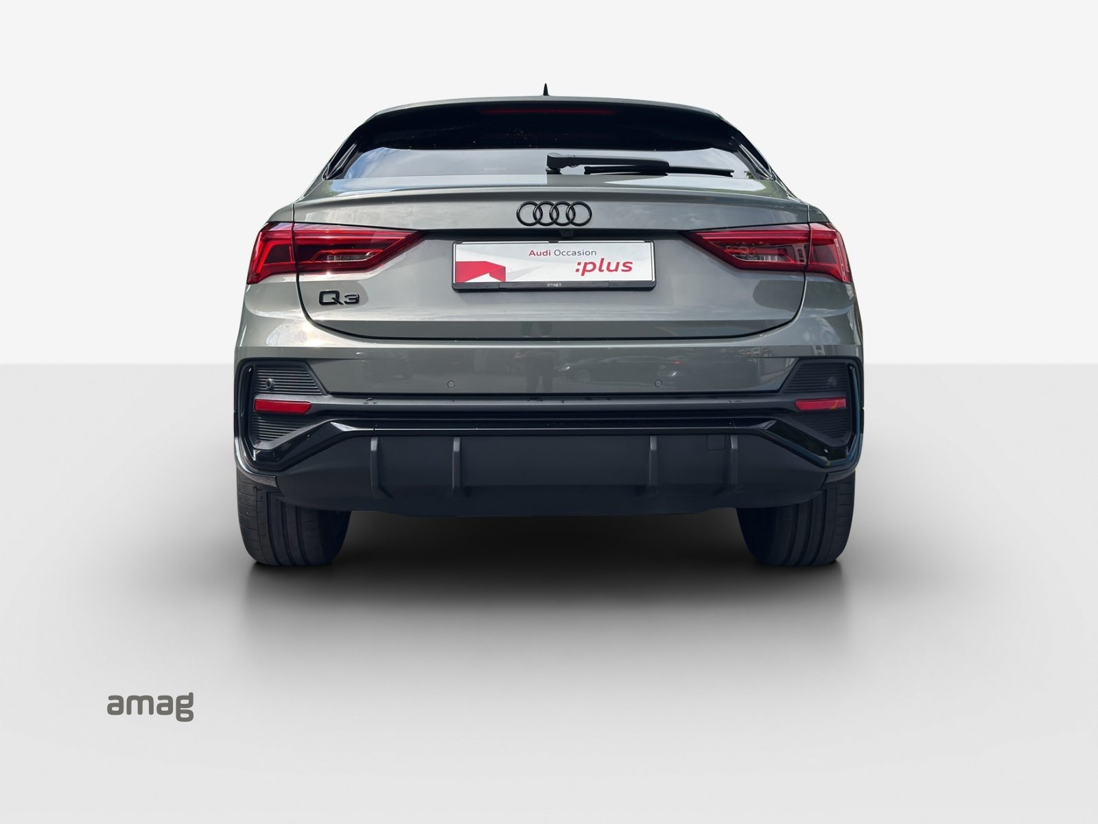 AUDI Q3 Sportback 45 TFSI e S line, Hybride Intégral Essence/Électricité, Occasion / Utilisé, Automatique - 4