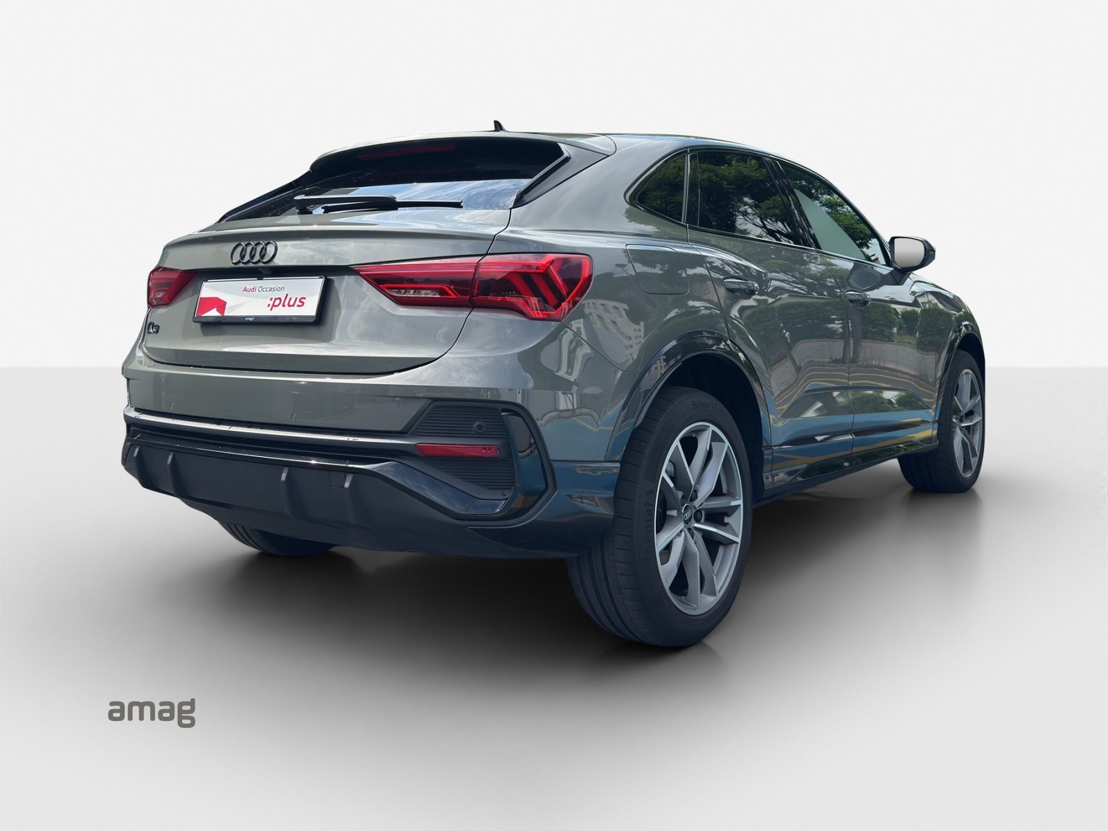 AUDI Q3 Sportback 45 TFSI e S line, Hybride Intégral Essence/Électricité, Occasion / Utilisé, Automatique - 5