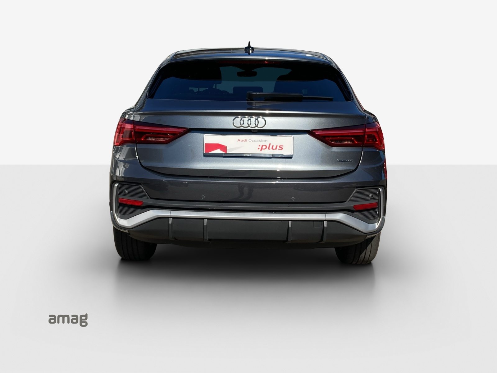 AUDI Q3 Sportback 40 TFSI S line, Benzin, Occasion / Gebraucht, Automatik - 4