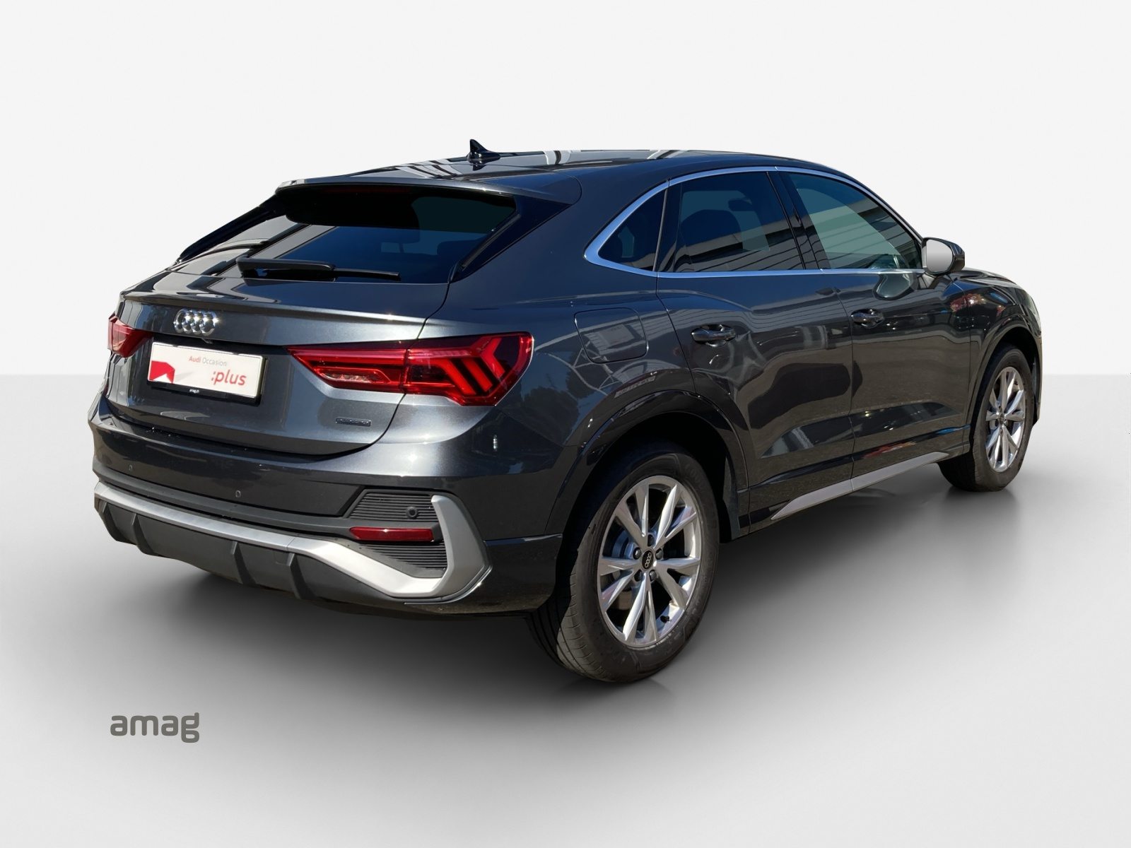 AUDI Q3 Sportback 40 TFSI S line, Benzin, Occasion / Gebraucht, Automatik - 5
