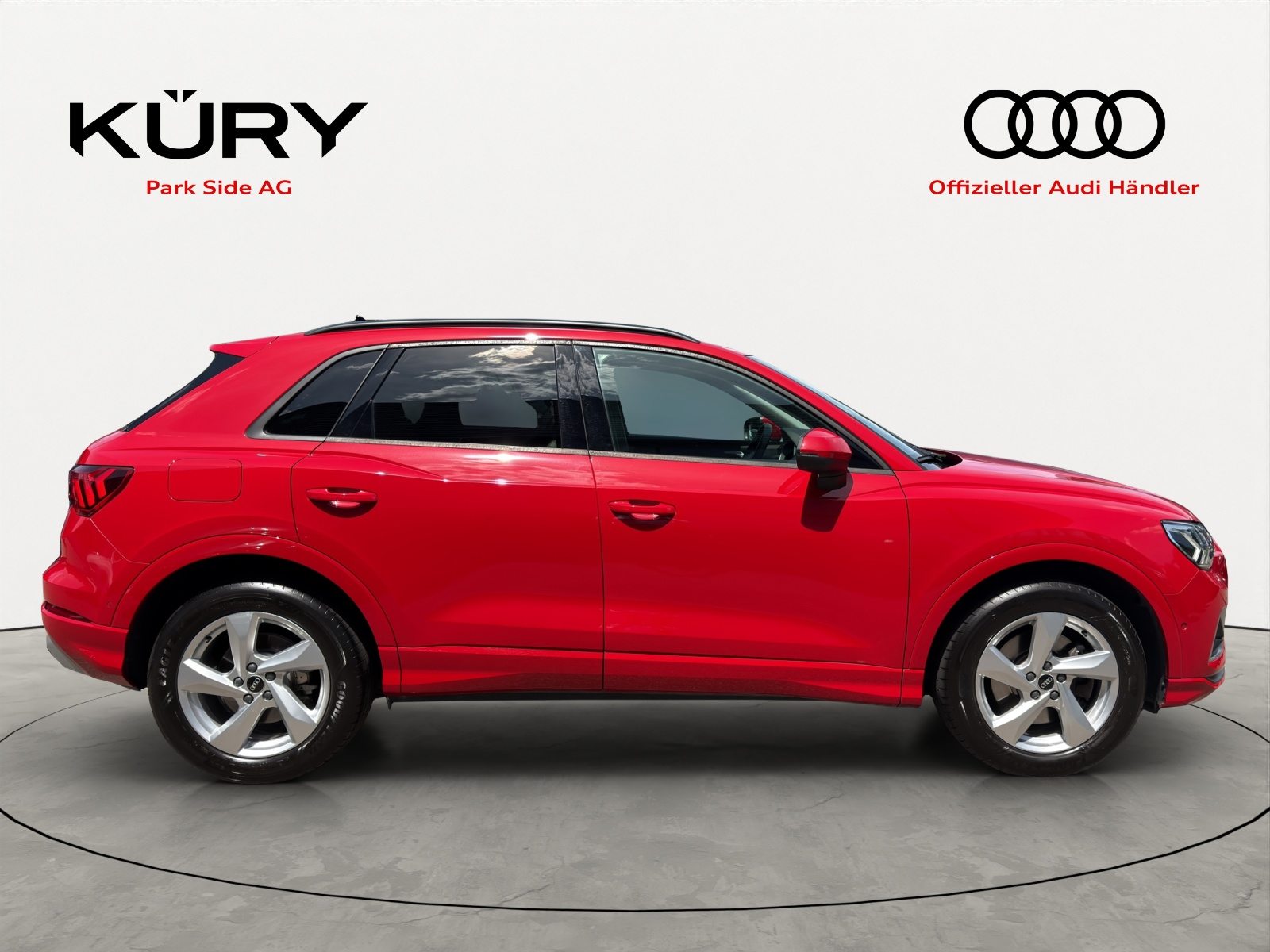 AUDI Q3 45 TFSI advanced, Petrol, Second hand / Used, Automatic - 3