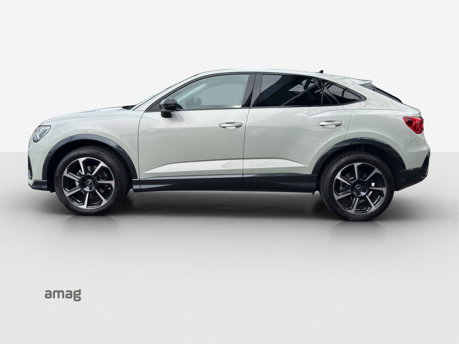 AUDI Q3 Sportback 35 TFSI Attraction, Essence, Occasion / Utilisé, Automatique - 2