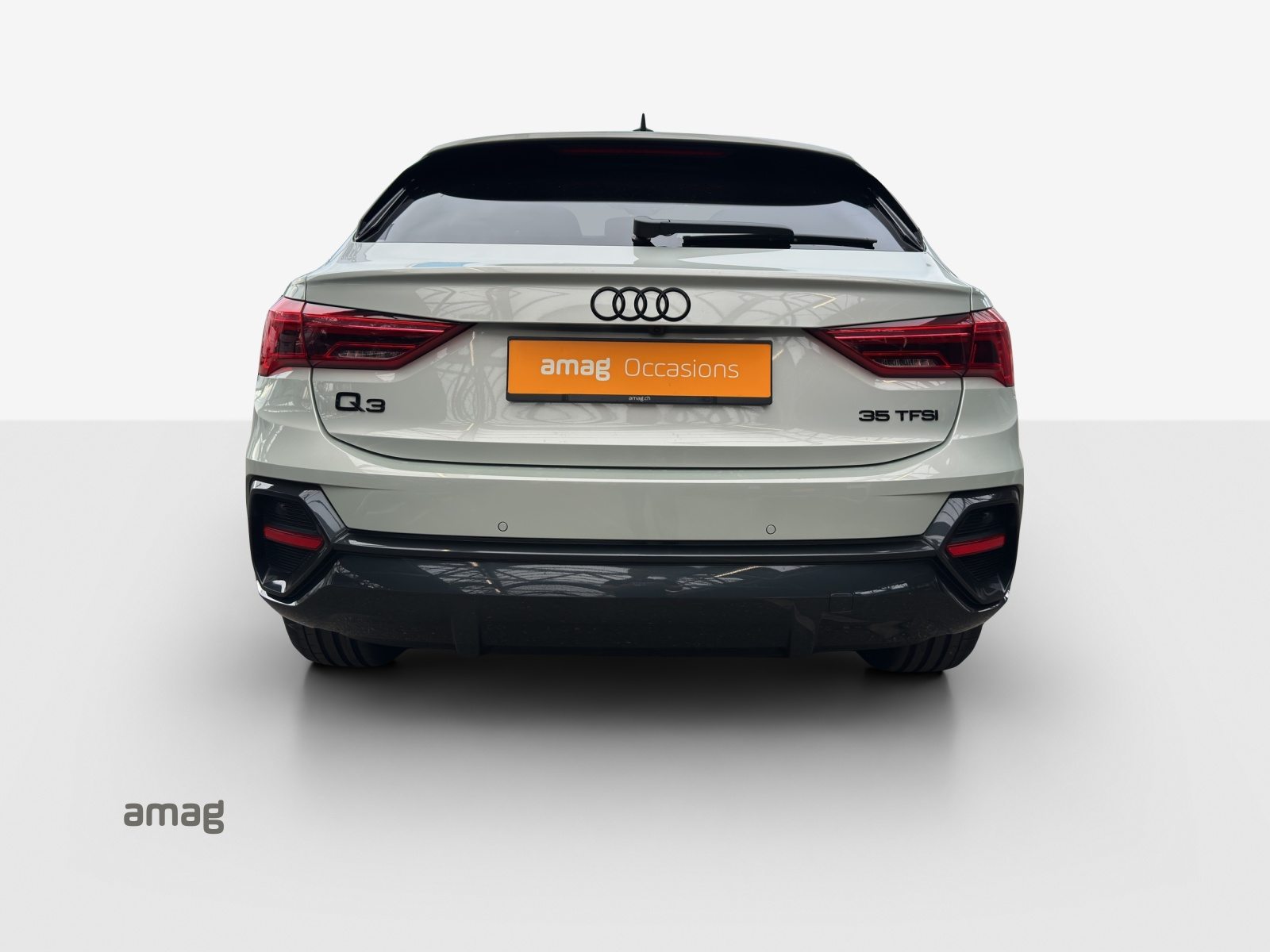 AUDI Q3 Sportback 35 TFSI Attraction, Essence, Occasion / Utilisé, Automatique - 4