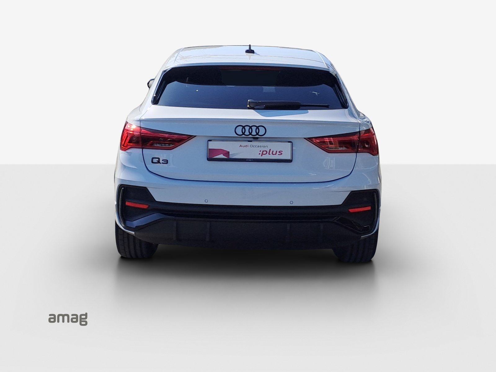 AUDI Q3 Sportback 35 TFSI S line Attraction, Essence, Occasion / Utilisé, Automatique - 4