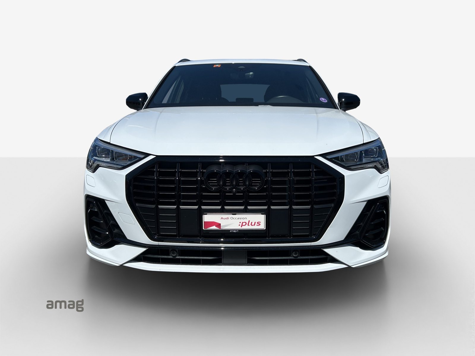 AUDI Q3 45 TFSI e S line Attraction, Hybride Intégral Essence/Électricité, Occasion / Utilisé, Automatique - 7