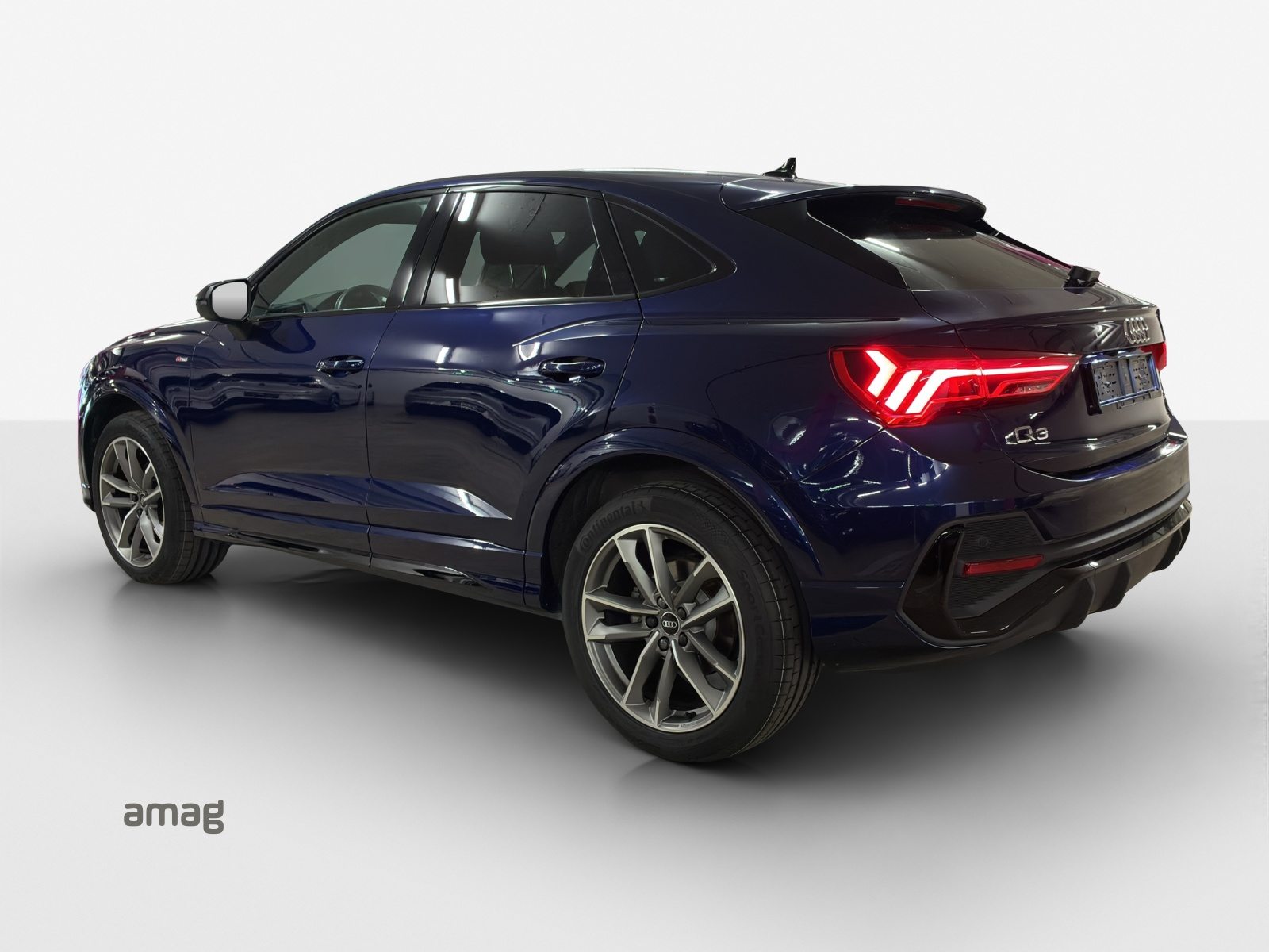 AUDI Q3 Sportback 35 TFSI S line Attraction, Benzin, Occasion / Gebraucht, Automatik - 3