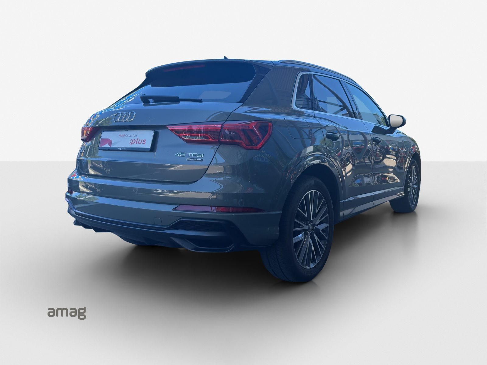 AUDI Q3 45 TFSI S line, Benzin, Occasion / Gebraucht, Automatik - 5