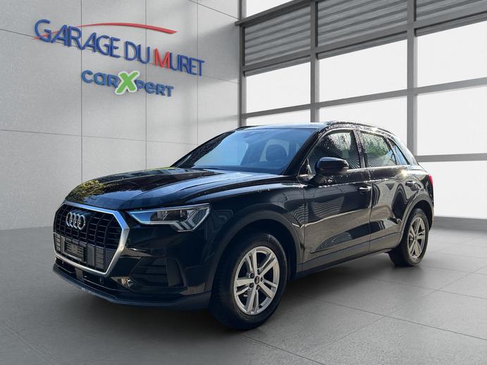 AUDI Q3 35 TFSI Attraction S-tronic, Benzin, Occasion / Gebraucht, Automatik