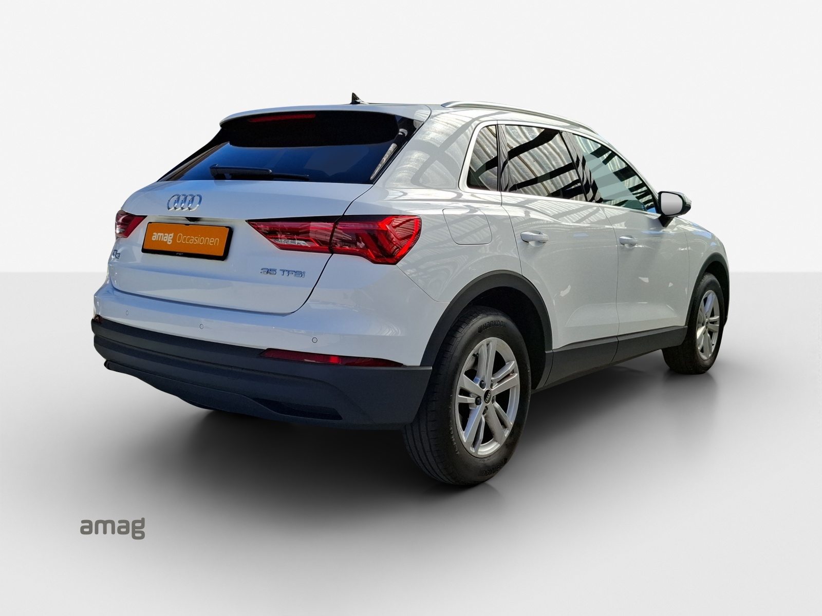 AUDI Q3 35 TFSI Attraction, Essence, Occasion / Utilisé, Automatique - 5