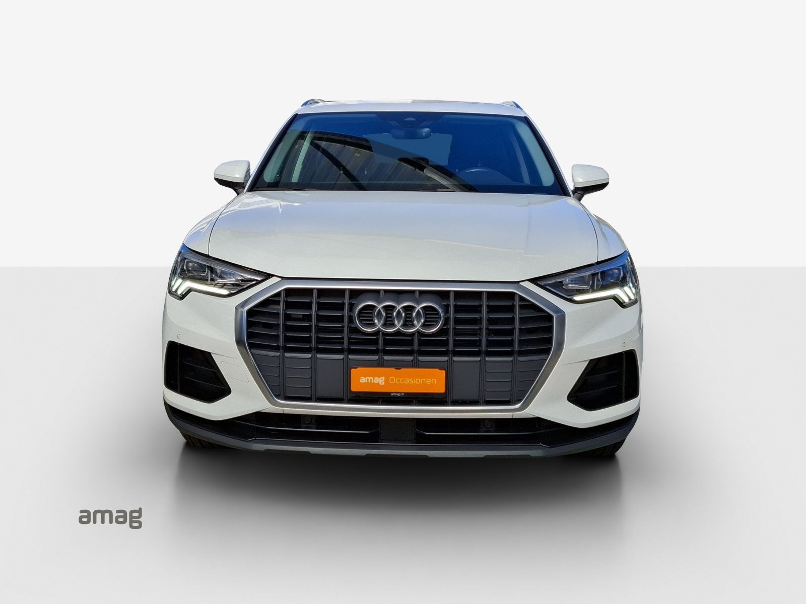 AUDI Q3 35 TFSI Attraction, Essence, Occasion / Utilisé, Automatique - 7