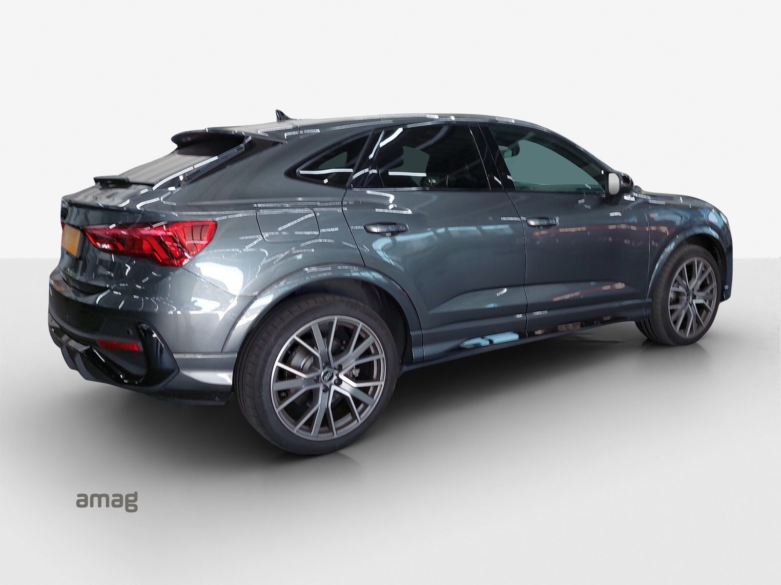 AUDI Q3 Sportback 45 TFSI S line, Petrol, Second hand / Used, Automatic - 5