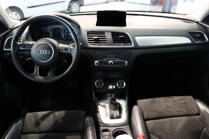 AUDI Q3 2.0 TDI quattro S-tronic, Diesel, Occasion / Gebraucht, Automatik - 2