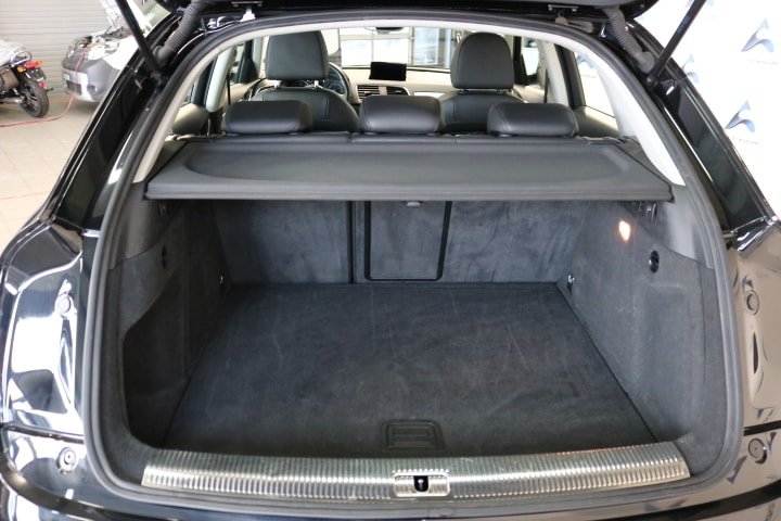 AUDI Q3 2.0 TDI quattro S-tronic, Diesel, Occasion / Gebraucht, Automatik - 7