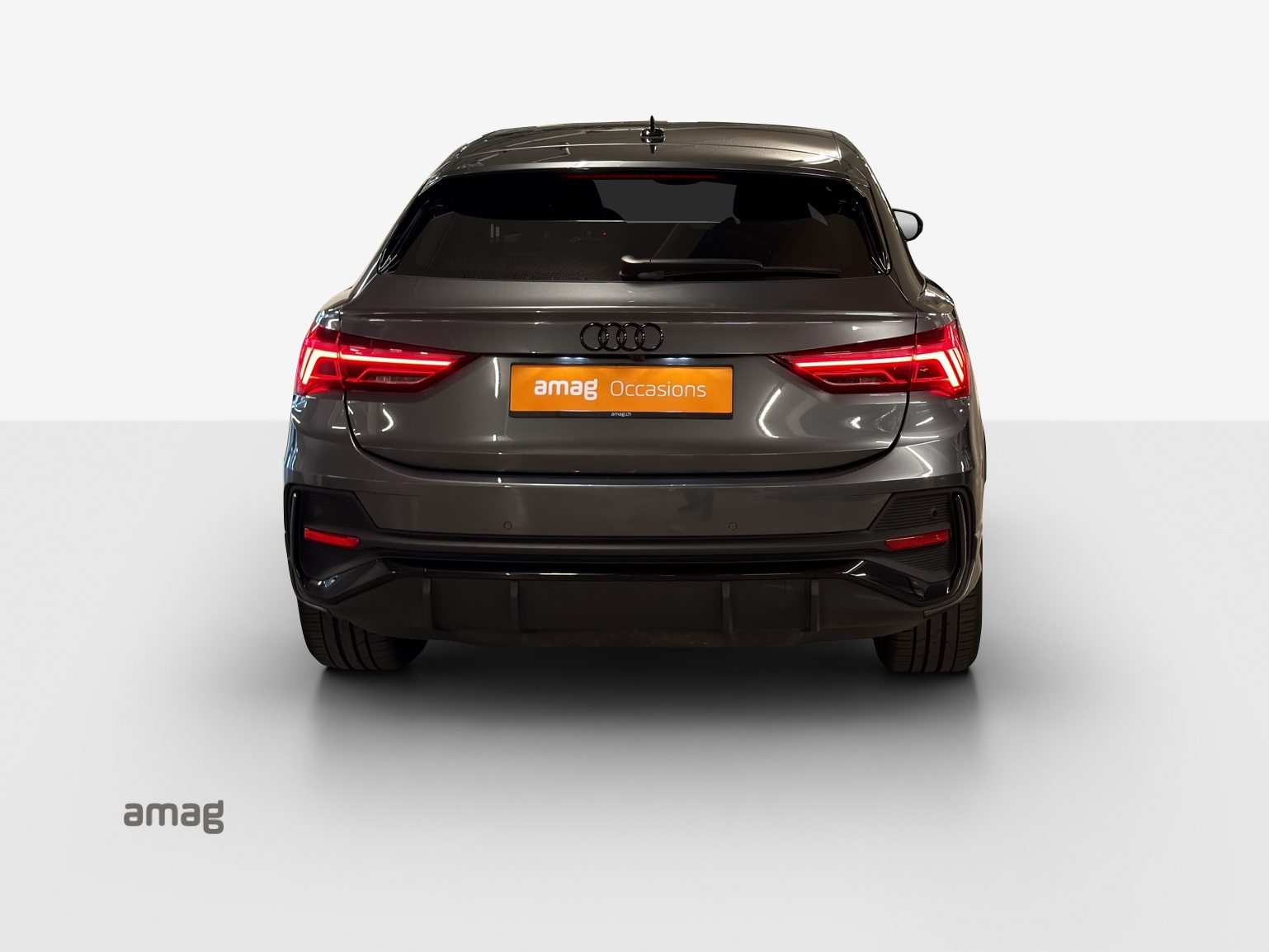 AUDI Q3 Sportback 35 TFSI S line Attraction, Benzin, Occasion / Gebraucht, Automatik - 4