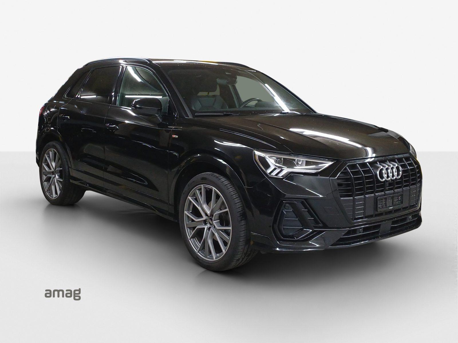 AUDI Q3 35 TFSI S line Attraction, Petrol, Second hand / Used, Automatic - 6