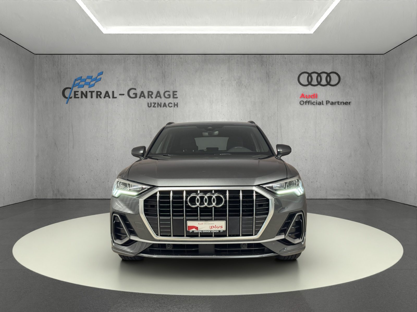 AUDI Q3 35 TFSI S line Attraction, Benzin, Occasion / Gebraucht, Automatik - 2