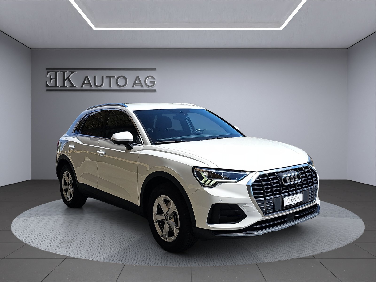 AUDI Q3 35 TFSI S-tronic, Benzin, Occasion / Gebraucht, Automatik - 6