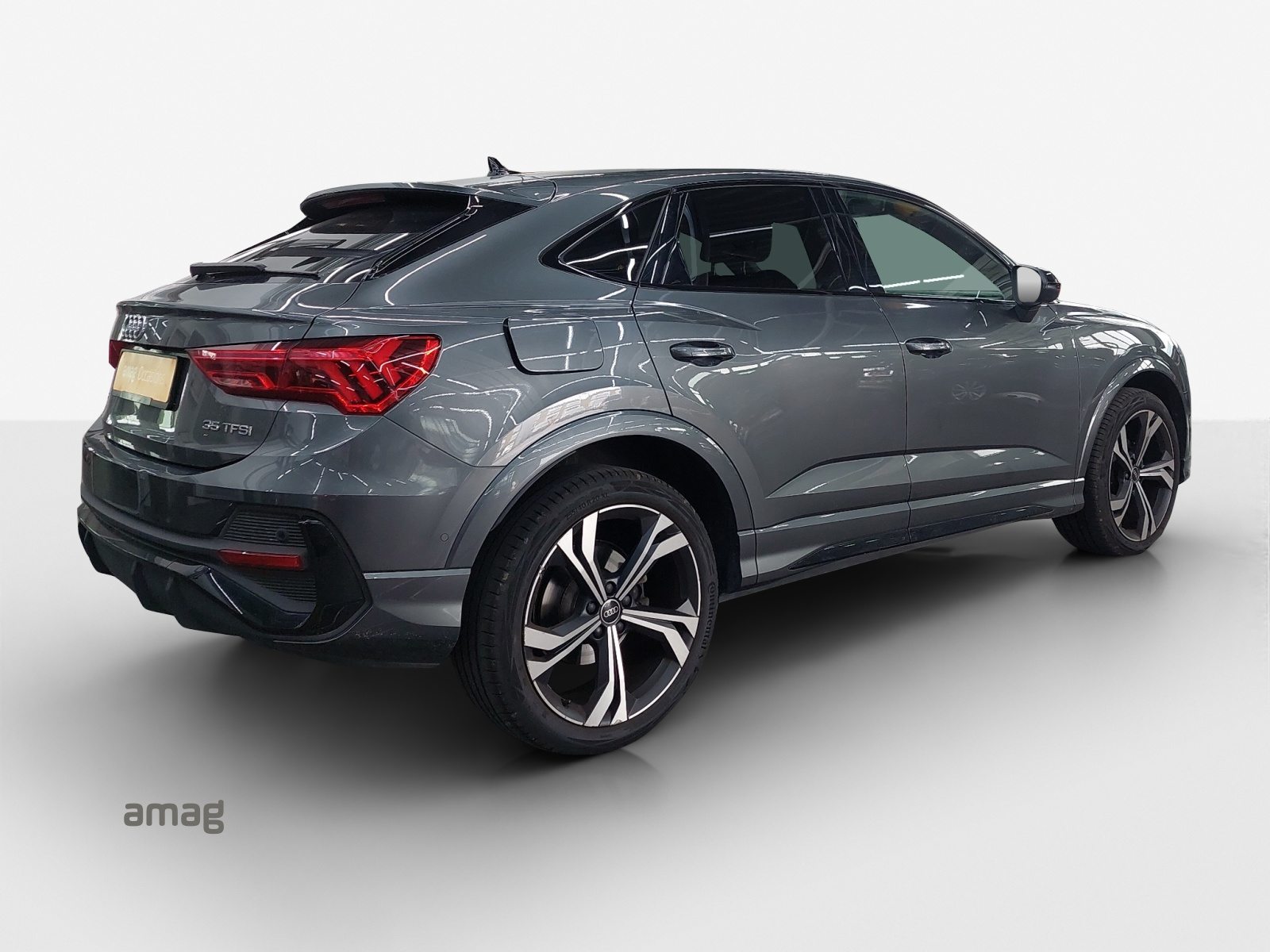 AUDI Q3 Sportback 35 TFSI S line Attraction, Benzin, Occasion / Gebraucht, Automatik - 5