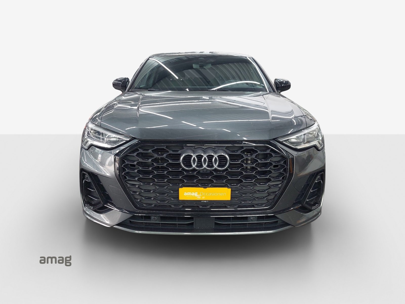 AUDI Q3 Sportback 35 TFSI S line Attraction, Benzin, Occasion / Gebraucht, Automatik - 7