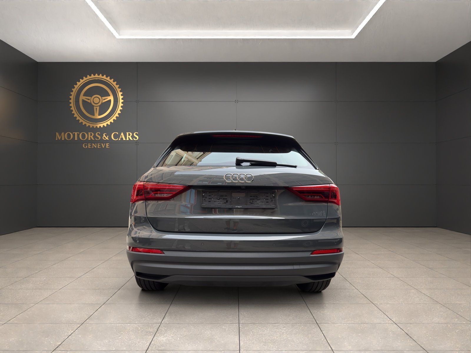 AUDI Q3 35 TFSI advanced Attraction S-tronic, Benzin, Occasion / Gebraucht, Automatik - 4