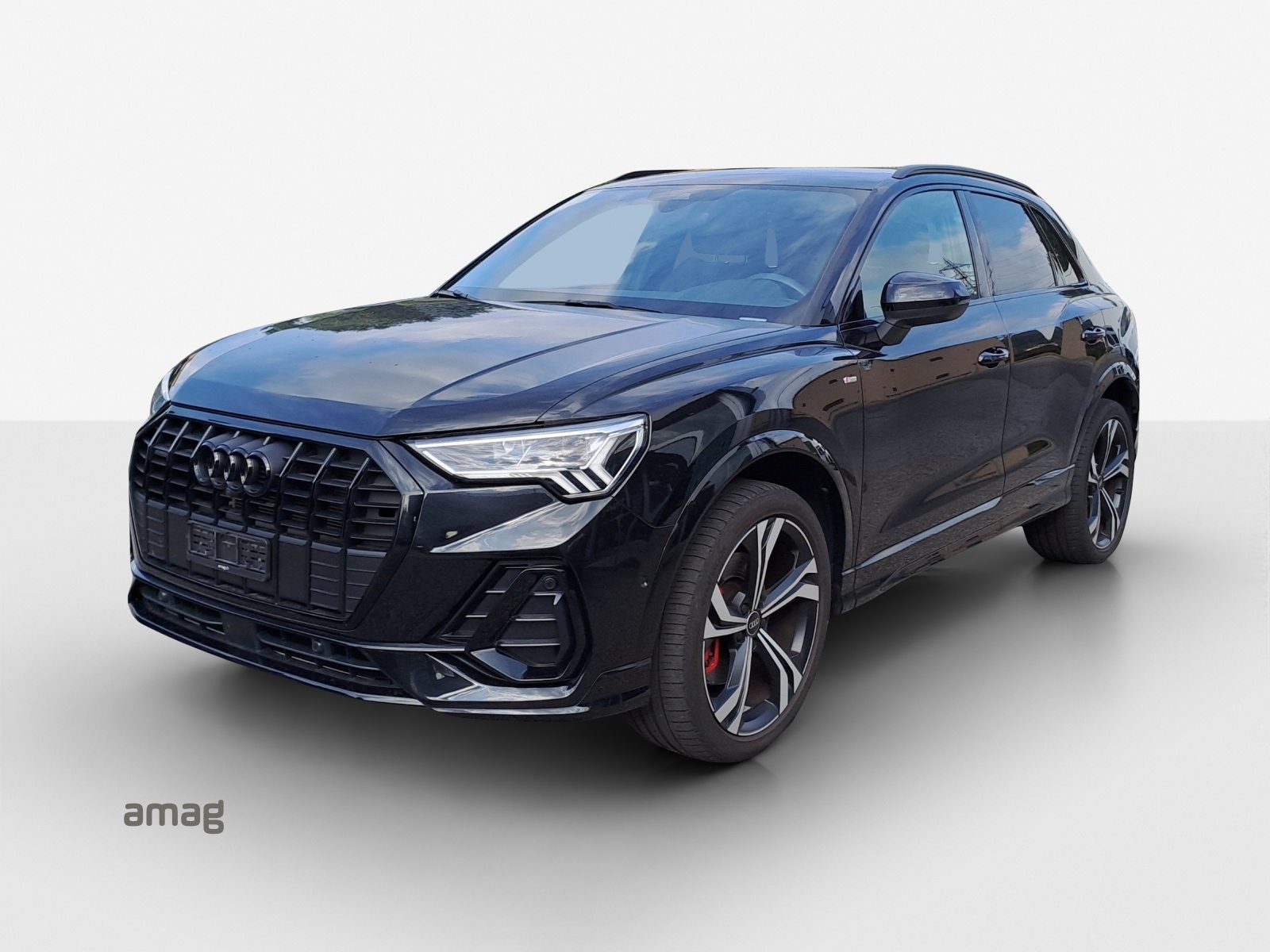AUDI Q3 45 TFSI S line