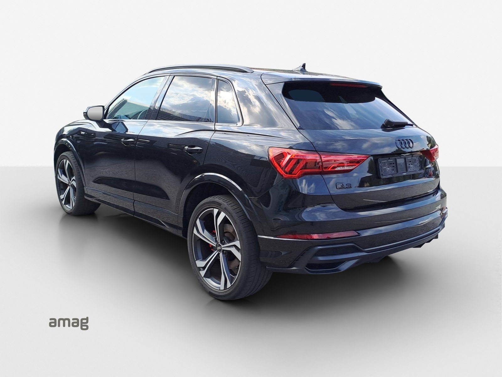 AUDI Q3 45 TFSI S line, Essence, Occasion / Utilisé, Automatique - 3