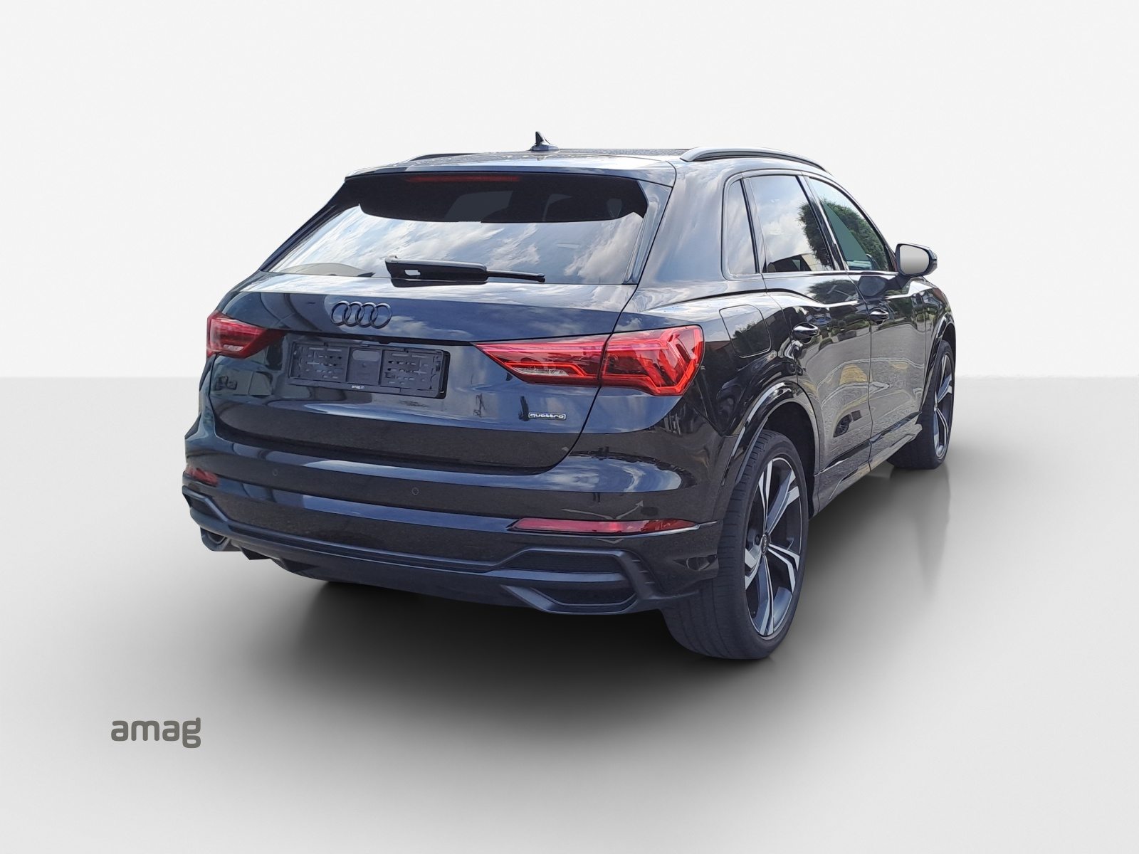 AUDI Q3 45 TFSI S line, Essence, Occasion / Utilisé, Automatique - 5