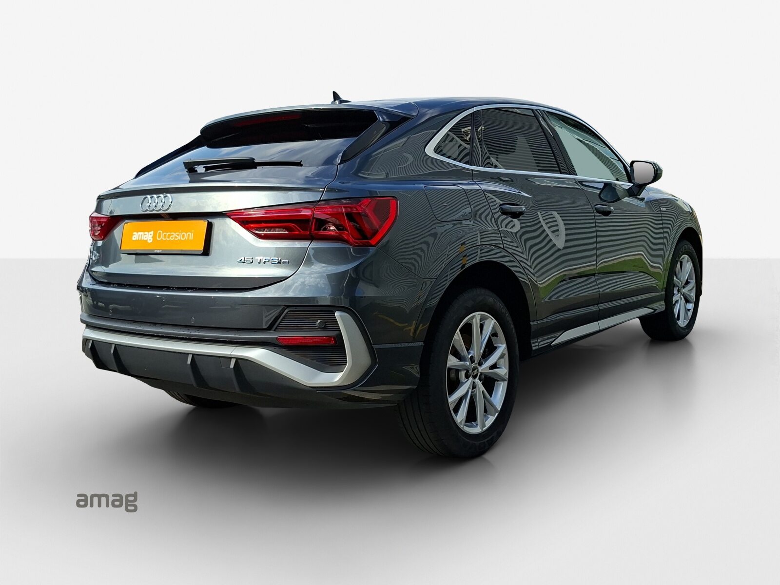 AUDI Q3 Sportback 45 TFSI e S line Attraction, Voll-Hybrid Benzin/Elektro, Occasion / Gebraucht, Automatik - 6