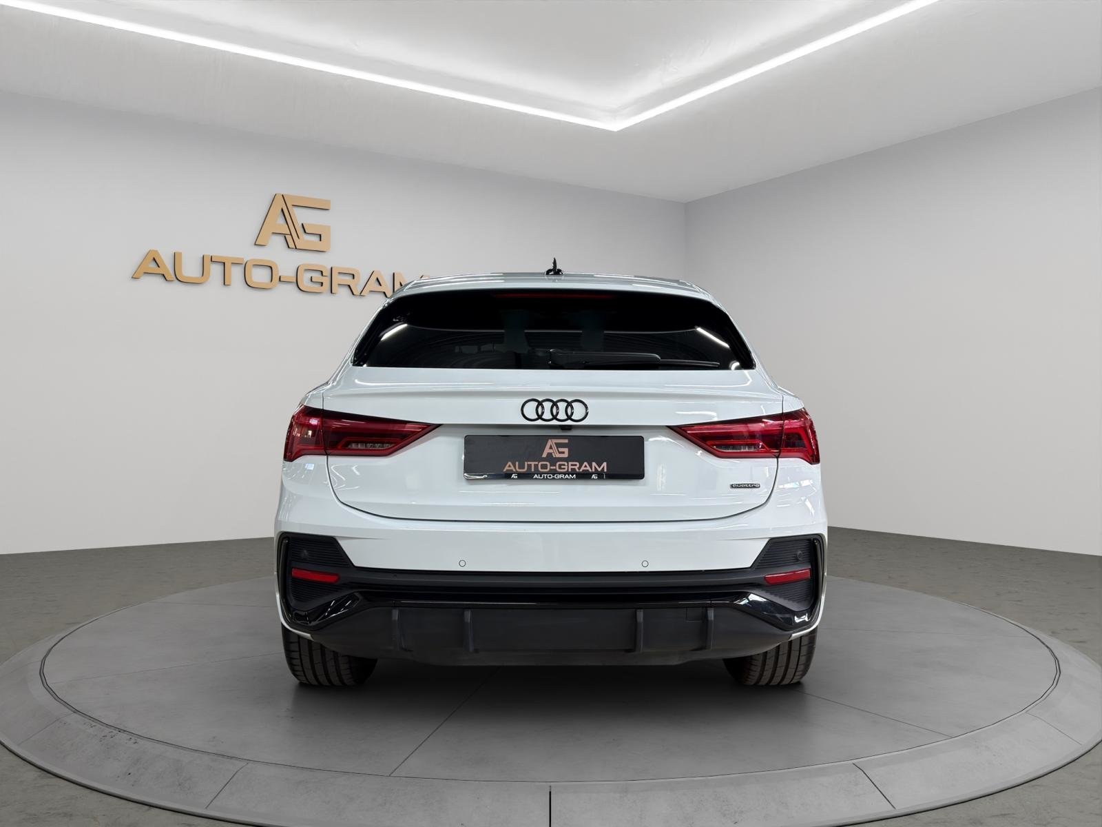 AUDI Q3 Sportback 35 TDI quattro S-tronic, Diesel, Occasioni / Usate, Automatico - 4