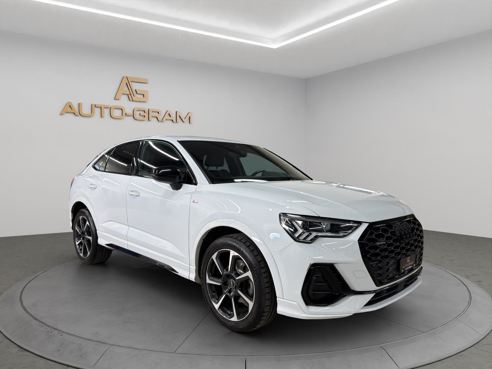 AUDI Q3 Sportback 35 TDI quattro S-tronic, Diesel, Occasioni / Usate, Automatico - 7
