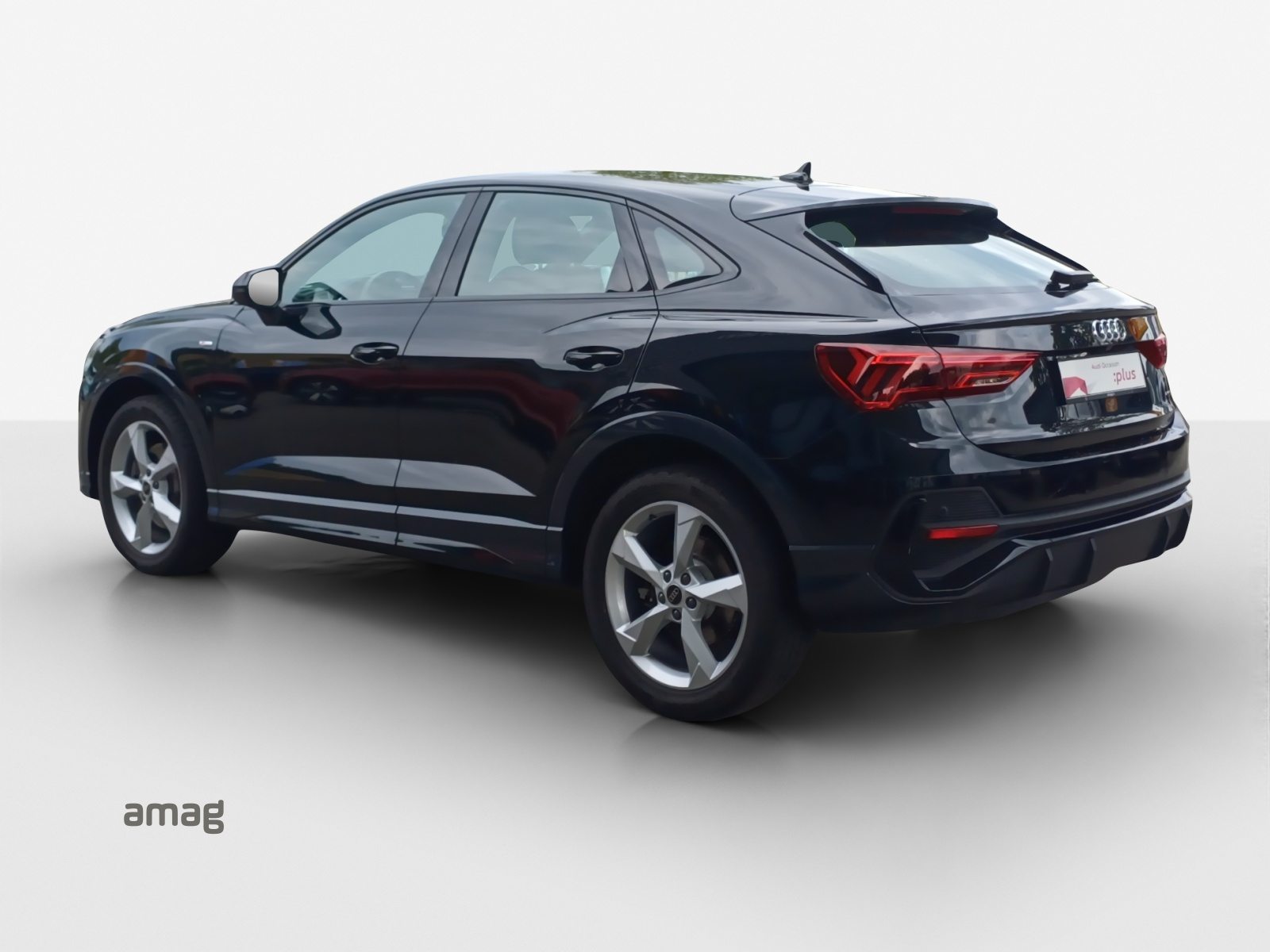 AUDI Q3 Sportback 40 TDI S line, Diesel, Second hand / Used, Automatic - 3