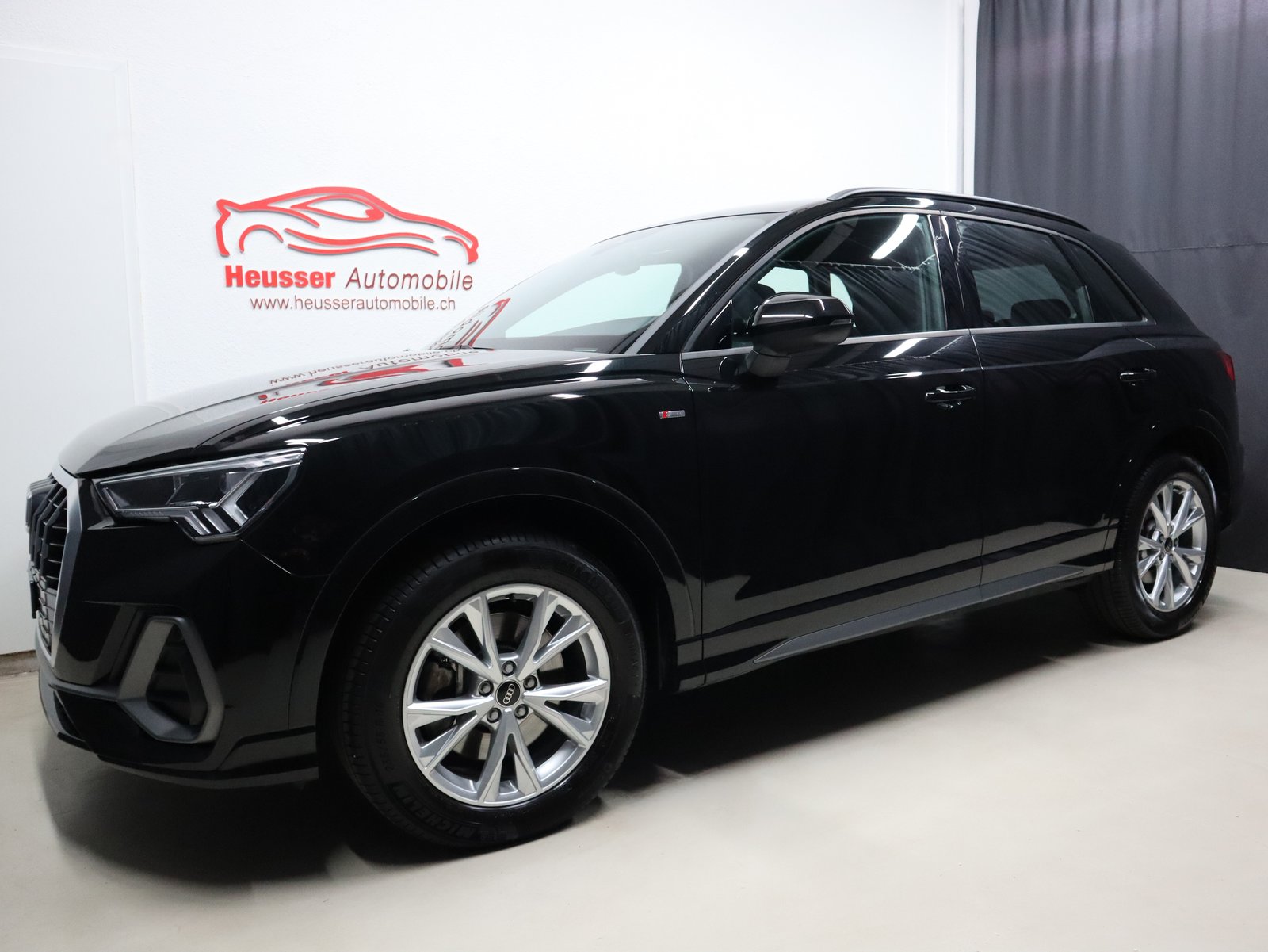 AUDI Q3 40 TFSI S Line quattro S-tronic - Virtual Cockpit Pl, Benzin, Occasion / Gebraucht, Automatik - 2