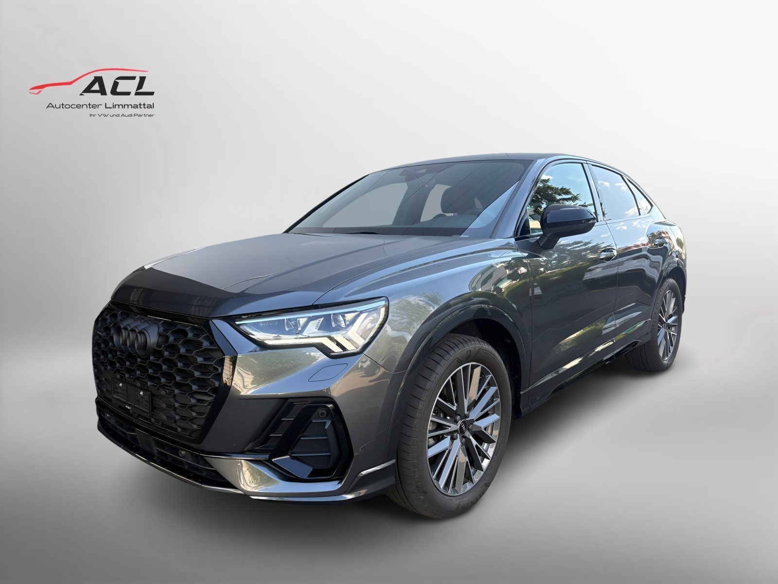 AUDI Q3 Sportback 40 TFSI S line