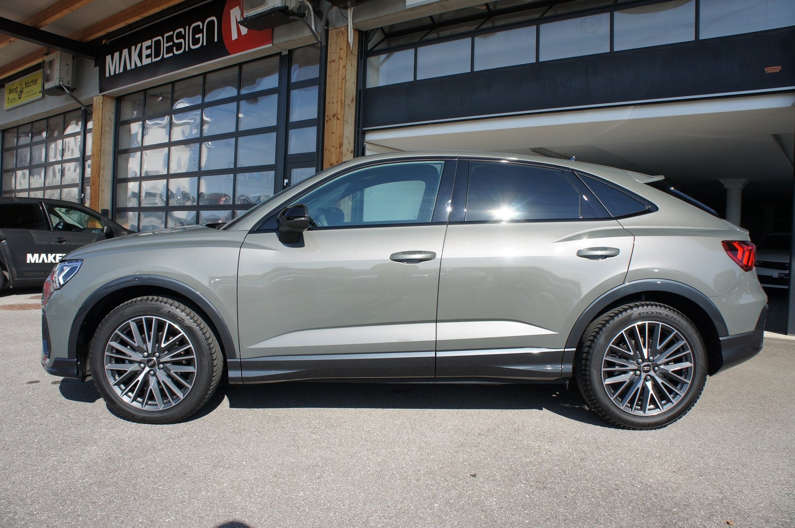 AUDI Q3 Sportback 35 TFSI Attraction S-tronic, Hybride Léger Essence/Électricité, Occasion / Utilisé, Automatique - 2