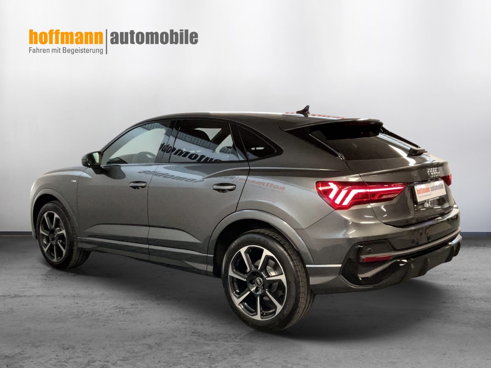 AUDI Q3 Sportback 35 TFSI S line Attraction, Benzin, Occasion / Gebraucht, Automatik - 6