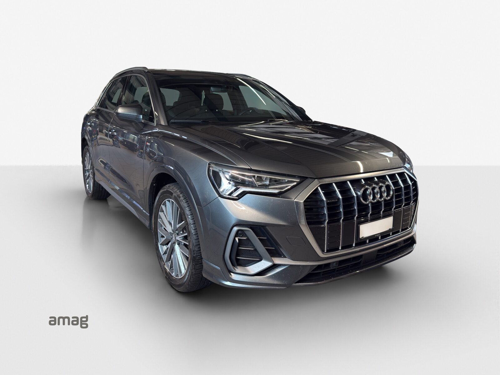 AUDI Q3 40 TFSI S line, Essence, Occasion / Utilisé, Automatique - 6