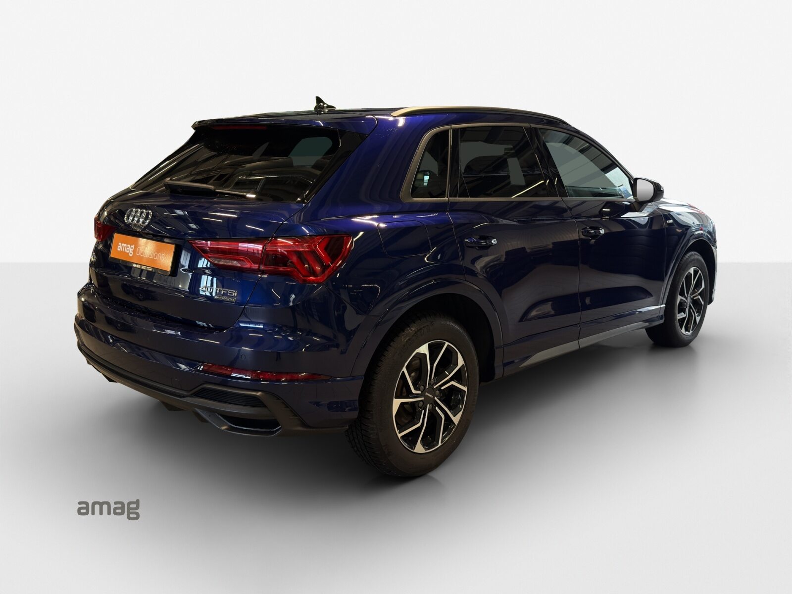 AUDI Q3 40 TFSI S line, Benzina, Occasioni / Usate, Automatico - 5